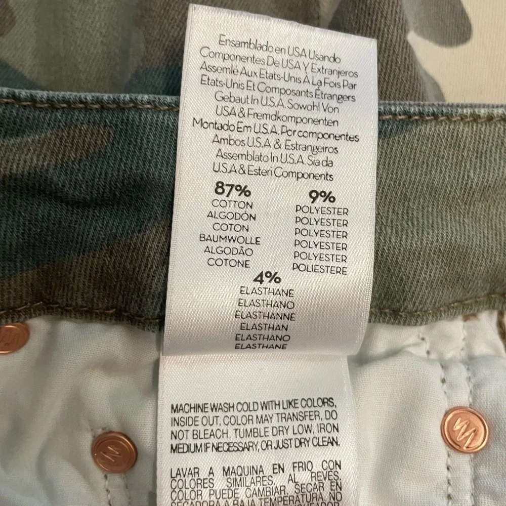 MOTHER High Waisted Looker Ankle Fray See Me Camo Distressed Denim Jean Size 29